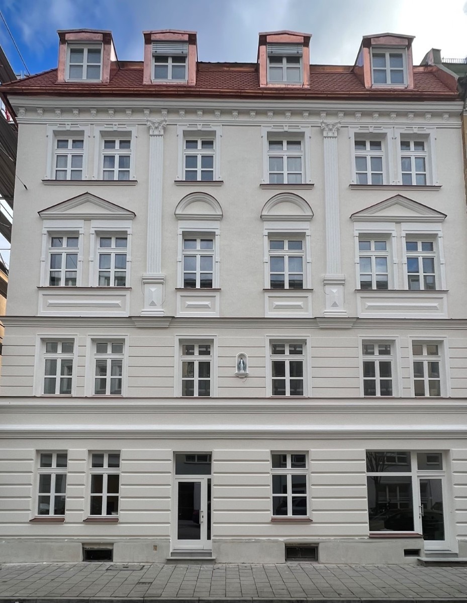 MÜNCHNER KINDL in Bestlage