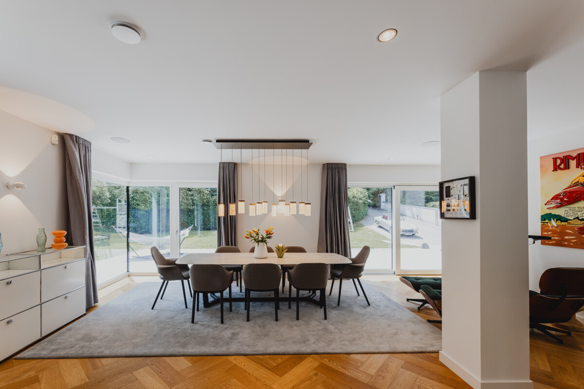 Familienleben in einer LUXUSVILLA unweit der Isarauen