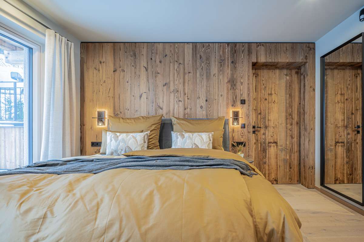 CHALET ASTEN: LUXURIÖSES CHALET AM LEGENDÄREN HAHNENKAMM IN KITZBÜHEL
