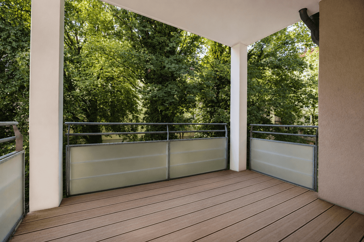 STADTLIEBE trifft RUHE – Wohnen mit Balkon in SCHWABING