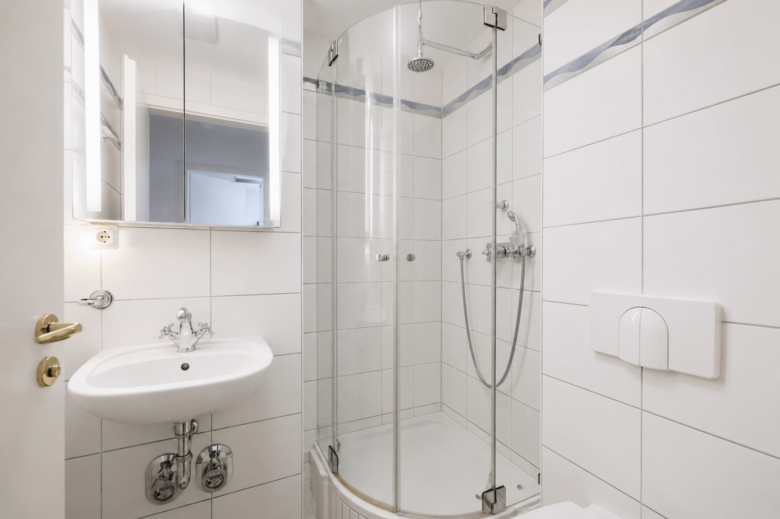 STADTLIEBE trifft RUHE – Wohnen mit Balkon in SCHWABING