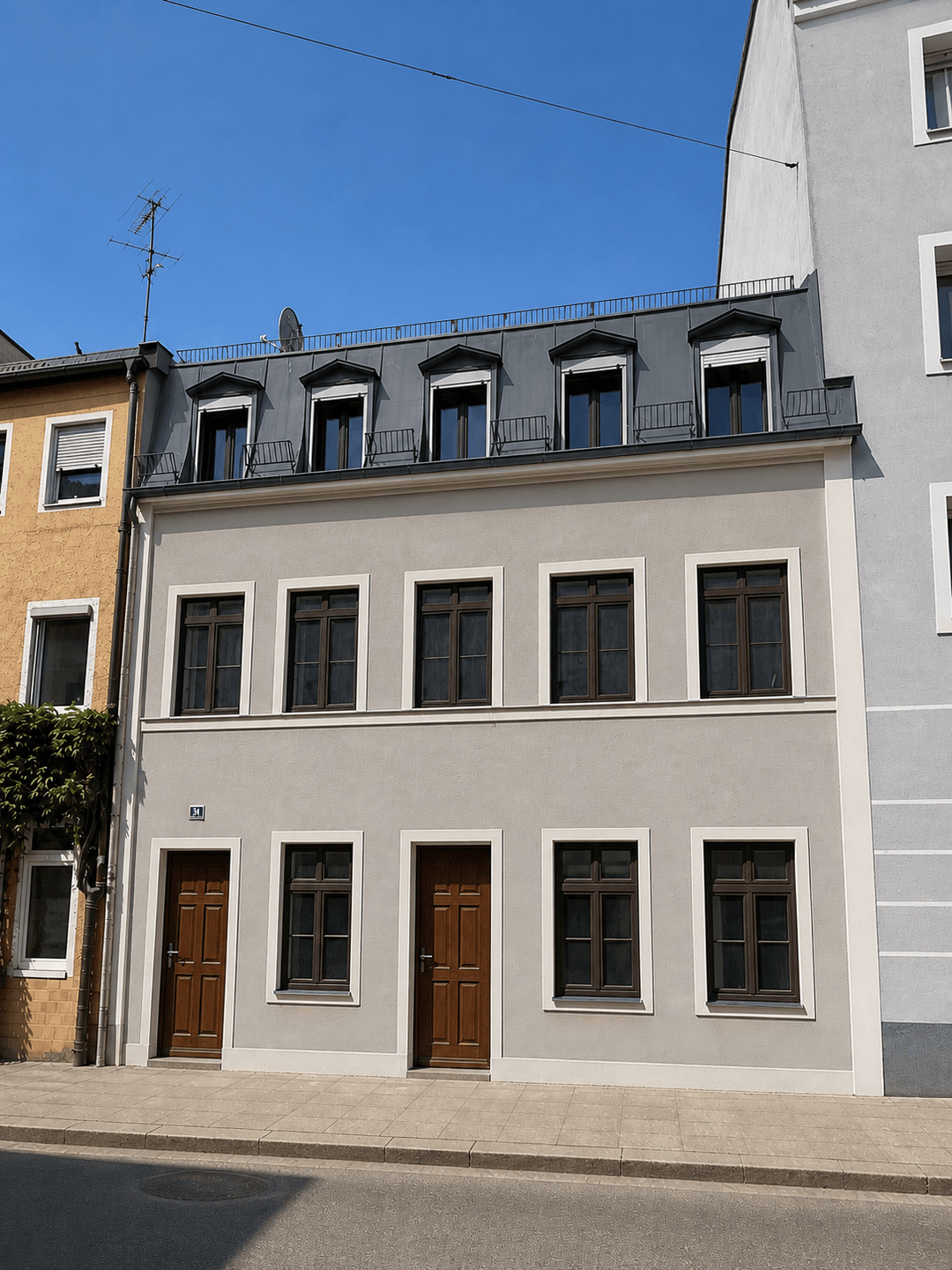 STILVOLL SANIERTES & MÖBLIERTES Apartmenthaus AUS DEM JAHR 1874