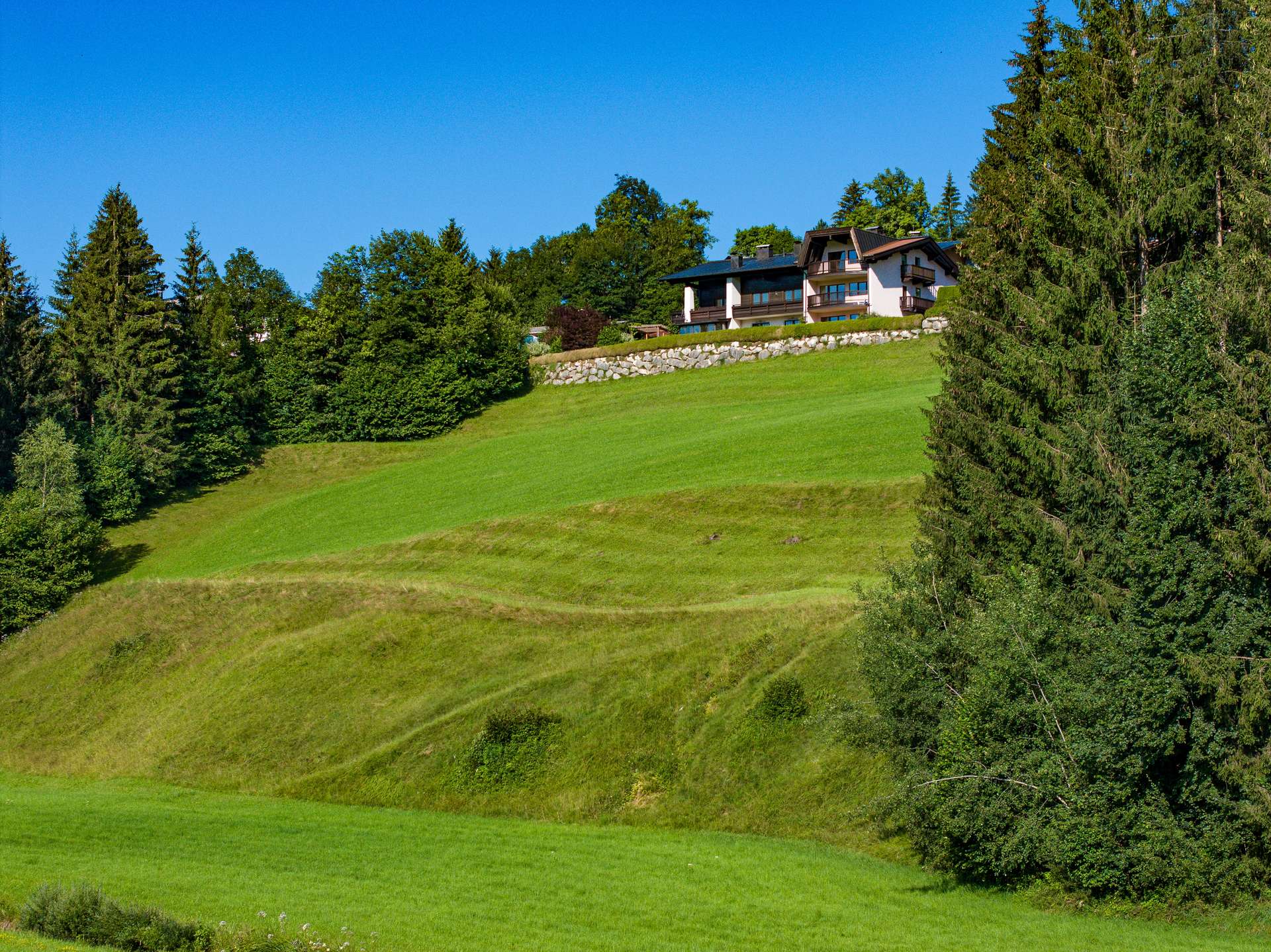 Cliffside – Exklusives Chaletprojekt mit Baugenehmigung